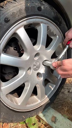 Changement câble d’embrayage Peugeot 206