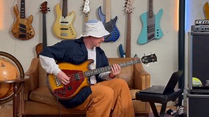 The great Nikolaj Lippert plays the L-9 Tobacco Burst Ripper (1973) from Gibson. You can check out the bass here: https://www.bassbuddha.com/product/pre-owned-gibson-ripper-l-9-tobacco-burst-1973/ | Bass Buddha