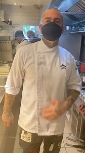 7.4M views · 79K reactions | Vaiiii agiliza aii ......entra no aplicativo da @rappibrasil e pode pedir que estamos aqui na pegada ‍ 數 燎  復 @salgastronomia #fiquemcasa #delivery | Henrique Fogaça | Facebook