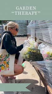 This counts, right? Myth busting here 👇On the garden tour, I interviewed Tiffany who said that in her master gardener training she was told box store plants won’t thrive in our Utah climate.She assumed they were shipped in from California.But the plants grown by @olsons_greenhouse_gardens are trialed here in native soil to make sure the flowers perform at our extreme altitude, lighting, and weather conditions. Something else I didn’t know, is they make sure the flowers will stay true to form as