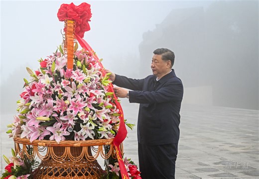 习近平在山西阳泉市向抗战烈士敬献花篮并参观百团大战纪念馆_学习_新闻频道_福州新闻网