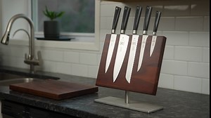 Mercer Culinary M21921 Genesis 5-Inch Serrated Steak Knife, Black