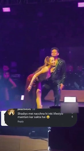 135K views · 279 reactions | Dancing ek art hai art! #Bollywood #Trending #News #explorepage #fyp #explore #Movies #celebrities #Btown #Paparazzi #fblifestyle | The Live | Facebook