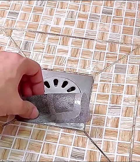 20PCS Shower Drain Hair Catcher - 4"" X 4"" Disposable Shower Drain Cover Hair Catcher Shower Drain Mesh Stickers, Bathroom, Laundry, Bathtub, Kitchen, Sink, for Human and pet Hair, Silver