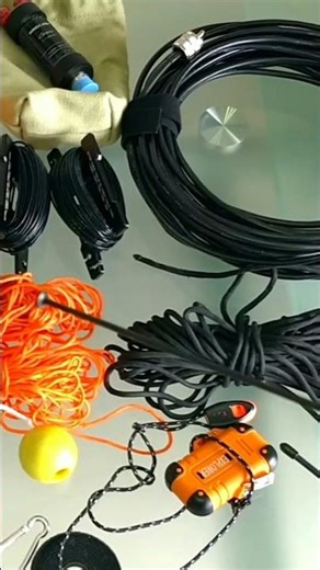 Regarding antennas in portable radio activities.