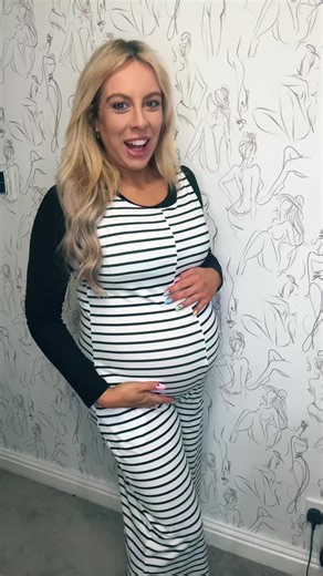 Stylish Dungarees for Comfortable Maternity Wear