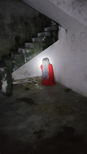 Crying women on haunted place #viral #scary | After Dark Horror