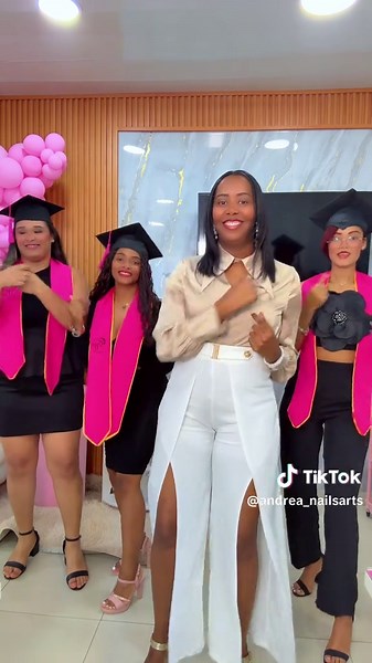 #aprendiendoconandrea #curso #nails