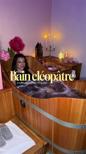 ✨ Bain de Cléopâtre ✨ Un rituel ancestral pour une peau douce, lumineuse et régénérée 🤍 🛁 Lait, plantes, fleurs & senteurs orientales 🌿 Purifie la peau 💆‍♀️ Détend le corps et l’esprit ✨ Laisse la peau soyeuse et nourrie 👑 Un vrai moment de reine… Offre-toi une parenthèse de bien-être hors du temps 💫 📍 2 rue des Frères Wright, Lescar #baindecleopatre #rituelbeaute #bienetre #peaudouce #pourtoi