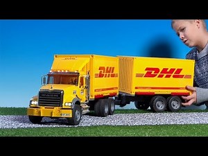 BRUDER Trucks DHL Container Truck ♦ Bruder 2817 Mack Granite LKW mit Container-Wechselbrücke