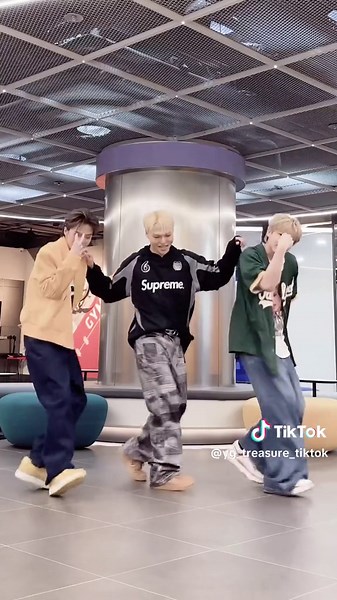 Treasure Junkyu and Asahi Dance to Kaboom by Mooddok | BOMB Challenge