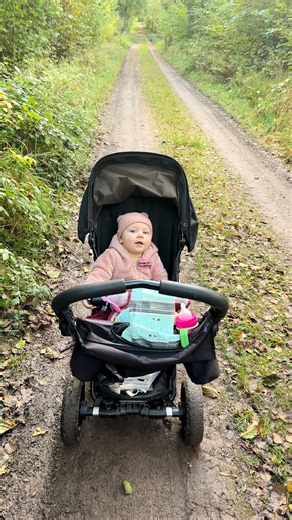 3.1K views · 249 reactions | A calm and beautiful walk in the woods with Baby Kayla and her parents  Nothing better than family time outdoors! #babykayla #familymoments #babynature #babyexploring #babyoutdoors #babywalk #adorablebaby #cutebabymoment #babyadventure #babyfun #sweetbaby #babylove #familytime #babyjoy #naturebaby #babyhappiness #babytrip #babymoments #babyfamily #outdoorbaby | Baby Kayla | Facebook