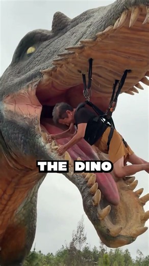 Dinosaur Was Eating Her! 😱😳