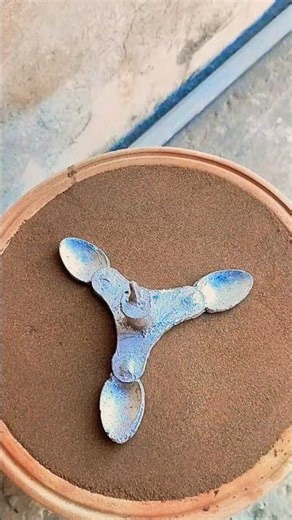 Sand Casting a Beautiful Metal Pattern