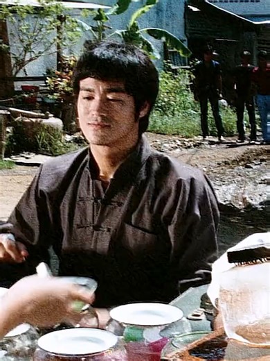 movie Bruce Lees FIRST Rage Build-Up The Icy Cool Justice of Fis #cotidiano #filmeseseries #cinema #classicodocinema #acao #aventura #tiktok #vanguarda #brucelee #martialarts #artesmarciales #artesmarciais #lutas #fihter #powerkapunch #boxing #boxeo #boxe #karate #kungfu #jiujitsu #agil #agilidade #mente #mental #objetivo #determinacao #tempo #estrategia #criatividade #perspicácia #inteligencia #atitude #iniciativa #combate #ousadia #tranquilidade #percepcaovisual #campeao #champion #cinecortes 