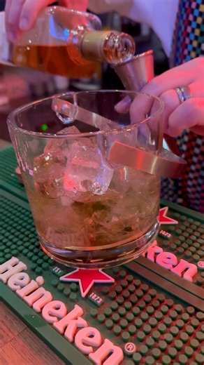 新橋の伝統的なテキーラの飲み方