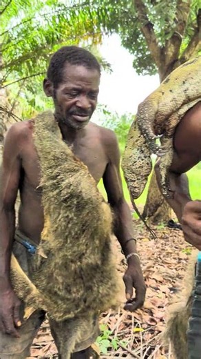 The Reward of the Hunt | Hadzabe Catch of the Day and Traditional Cooking 🔥🏹#viral