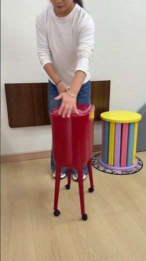 Hot Wheels Trash Can! Slide around! That’s great! Save effort and don’t bend down. Recommended good