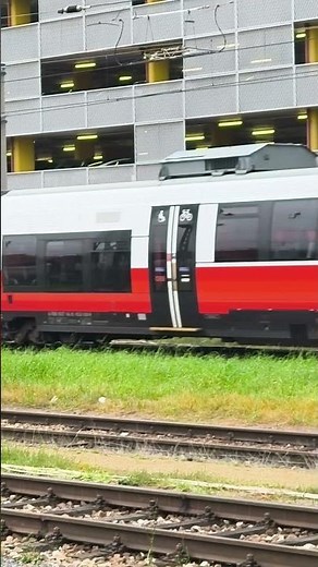 S80 Wien Hütteldorf ÖBB 4124 030 érkezik Wien Hütteldorf állomáson