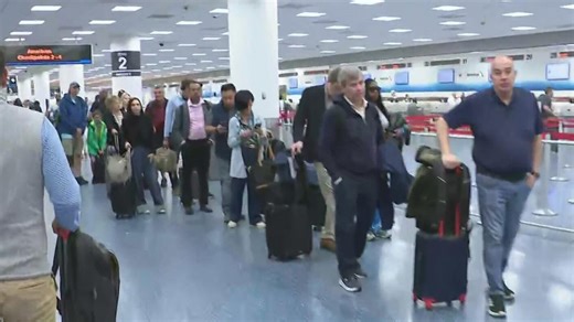 Lines at South Florida airports grow amid partial government shutdown