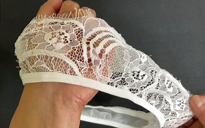 性感女式蕾丝透视白色丁字裤内衣