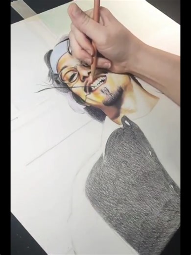 Putting in the hours on this portrait today. Hoping this makes its way to @bbno$ again if I'm lucky 😂❤️ #bbno $ #bbnos #drawing #art #artist