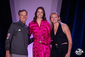 🏐 Merritt Beason from the University of Nebraska expresses gratitude for receiving NCAA Division 1 First Team All-American honors. "It's a very exciting day, and I'm excited to be a part of it. It's cool to see all the hard work paying off," she shares, emphasizing the crucial role of her team and coaching staff. Follow all the excitement and stay in the loop by checking out https://www.avca.org/. . . . #AVCAConvention #VolleyballCommunity #KnowledgeIsPower #CoachesCorner #AthleteLife #AVCA2023