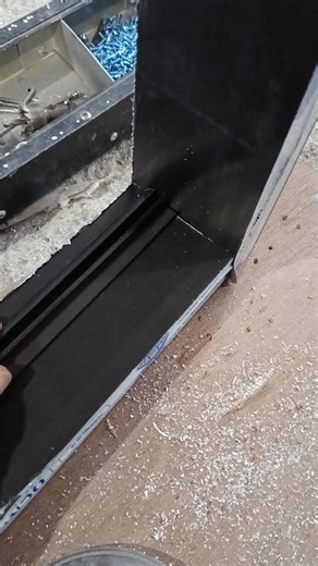 Ini adalah cara kami memasang rel untuk roda hubgen. #tukangaluminium #relpintulemarisleding | Anam Sangpenghayal