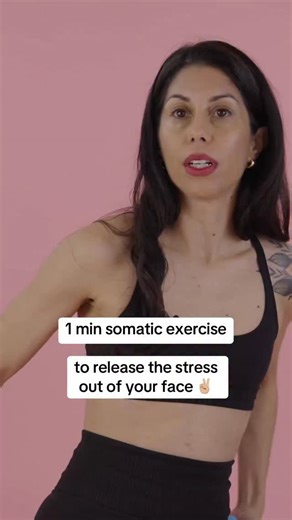 Somatic Exercises with Liz Tenuto on Instagram: "face release! bookmark this to try it later 👇🏼 facial tension is rarely just cosmetic y’all! and most women forget to release the stress and tension out of their face, so here’s one you can try out 🙌🏼 this exercise reduces your trigeminal motor drive and releases craniofascial tension essentially, that’s just a fancy way of saying that this exercise stops your jaw and tongue from doing their usual stress-clench pattern that shift reduces facia
