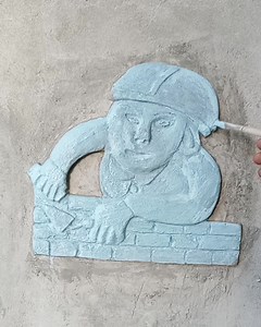 Fast method painting a bricklayer sculpture | Andris Brick Art