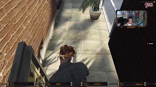 Clicksense 18 | Liándola con Rojo Cap. 9 | Barrio Santo 🟠