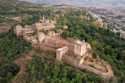 « Alhambra, le trésor du dernier sultanat d’Espagne », sur Arte : splendeur, déclin et renaissance d’un « joyau de l’art islamique »