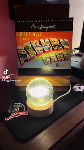 Spirits in the Night - Bruce Springsteen 🖤 MoFi CD copy, sounds pretty great. Seems like a good day to listen to Bruce. #brucespringsteen #cd #music #spiritsinthenight #fyp @JimG_MyMusic @Mobile Fidelity Sound Lab