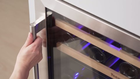 Yeego Wine Fridge Cooler - 24 Inch Dual Zone Wine Fridge Hold 52 Bottles, 40-65°F Wine Refrigerator Glass Door, Built in, Freestanding Under Counter Fridge for Beer Soda Drink Home Bar Office