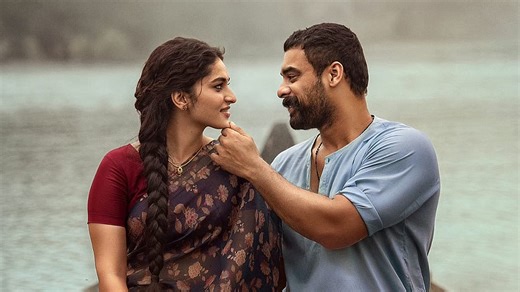 Pallichattambi Review | Tovino Thomas' Latest Boasts Scale But Conceals An Underwhelming Core | Outlook India