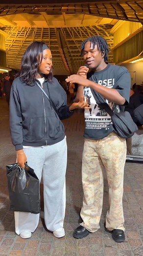 9.3K views · 287 reactions | Ñu bari xàmmeewu ñu nuyóo bob Wolof ak bu diine. Tay it Loy i R yi ci Wolof bokkul ak yu farañse yi ñiy wann ngir di ko neexale làkk wa, fii leneen la fiy wundu. Ni ki soo bëggoon a wax seral gaal gi, soo wànnee R gi fot, te tibub cere manu ca dara. Wolof.com | Wolof.com | Facebook