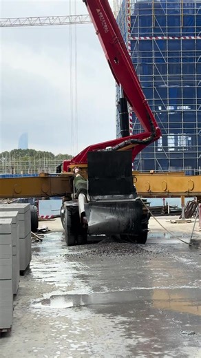 ‏#工地现场 #混凝土浇筑 #泵车操作 2026第一天有惊喜