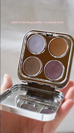 The perfect travel palette for deep winter complexions ❄️💜 #coloranalysis #eyepalette #makingitup