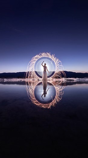 Writing words using circles 💕 This is lit by hand in one second, with @kimhenry.dance #lightpainting #photography @lightpaintingtubes | Eric Paré
