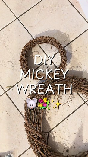 Mickey Mouse DIY Wreath for Door Decor