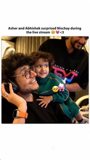 The best surprise for Nischay on live 🥹💗 #fukrainsaan #shorts #shortsfeed ‪@triggeredinsaan‬