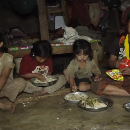 100K views · 982 reactions | Village life How to prepare and consume delectable organic cuisine in the kitchen - 004 #food #family #followersreelsfypシ゚viralシfypシ゚viralシalシ | Utai Khorn | Facebook