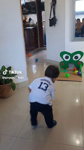 Juegos caseros con reciclaje para estimular a los niños