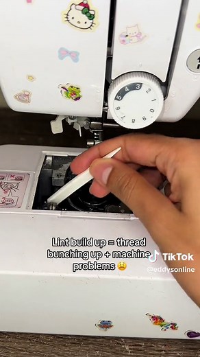 Sewing machine maintenance for SEWING BEGINNERS! How to clean and oil your sewing machine! #sewingmachinemaintenance #sewingmachine #sewingmachinetips #sewingtips #sewing #singersewing
