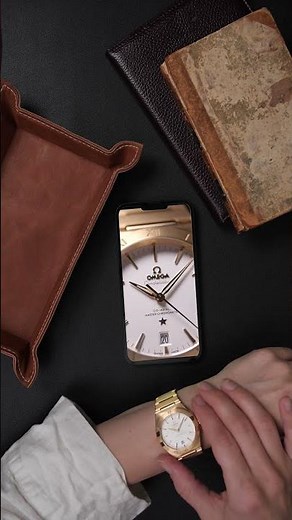 Taking A CLOSER Look At The 18k Yellow Gold Omega Constellation