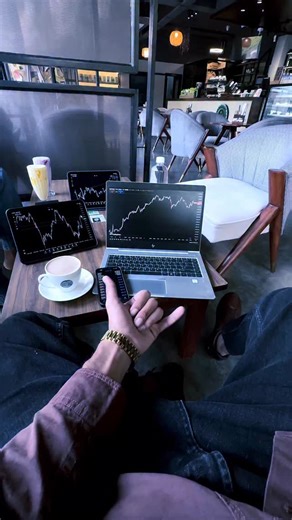 ROSIE HERE👅 on Instagram: "“You’re one good habit away from better trading.” . Make profit everyday Join my team Link in my bio❤️ . Educational content only; manage your own risk. . . . . . #investor #daytrading #motivation #forexprofit #bitcoinmining #trade #gold #financialfreedom #binary #wealth #ethereum #forexanalysis #wallstreet #forextrade #technicalanalysis #eurusd #millionaire #forexmentor #profit #xauusd #bitcoins #cryptotrading #forexmoney #forexstrategy #forexgroup #luxury #gbpusd #l