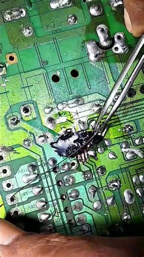 connecting broken lines #repair #line #track #pcb