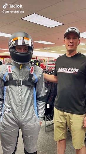 Some of you asked last week about the Simpson Hybrid Neck Restraint and how it works with the helmet on. 🤔 Here is a follow-up video explaining how to properly assemble it and how it works. Drop questions below! 👇#helmet #racinghelmet #neckrestraint #simpsonhybridneckrestraint #simpsonracing #smileysracingproducts #srp #smileys #dirttrack #circletrackracing #racingtips #raceproducts #dallastx #dallascars #racescene #racesafety #racesafety #racetrack #motorsports