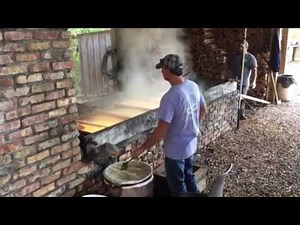Cooking sugar cane syrup