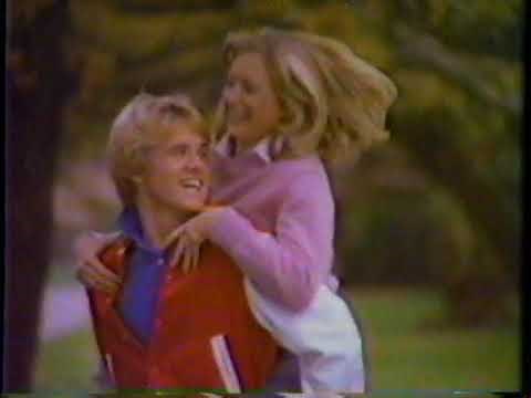 1984 Close-up Toothpaste "Want love, get Close-Up" TV Commercial